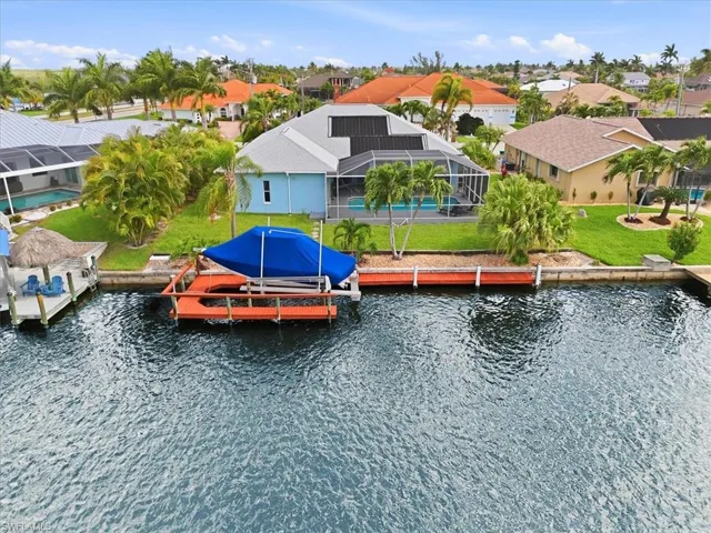 2910 37th Ter, Cape Coral, Florida 33914