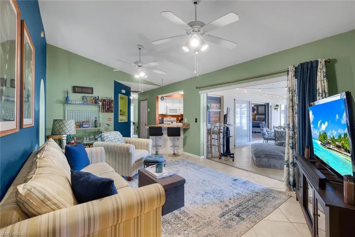 13481 Red Maple Cir, North Fort Myers, Florida 33903