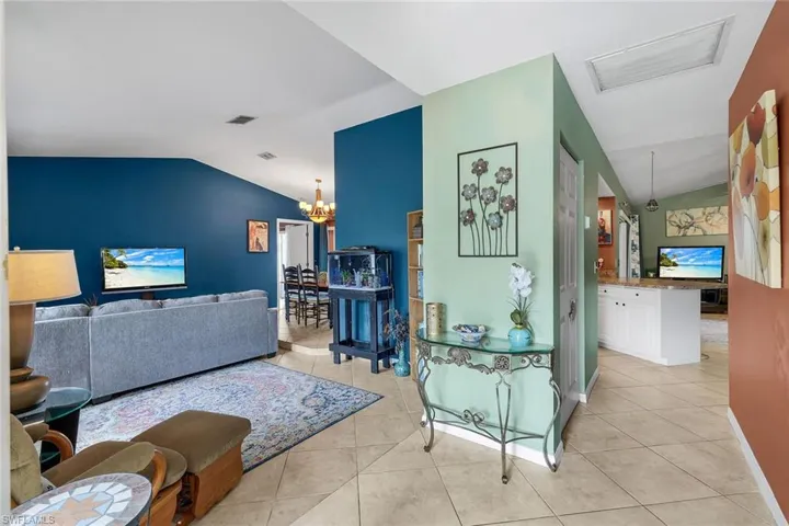 13481 Red Maple Cir, North Fort Myers, Florida 33903