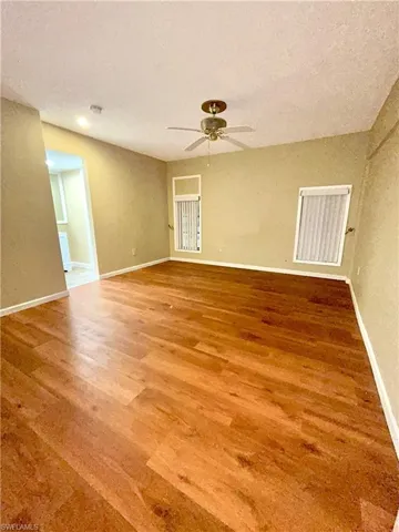 Master bedroom with entry to en-suite bathroom
