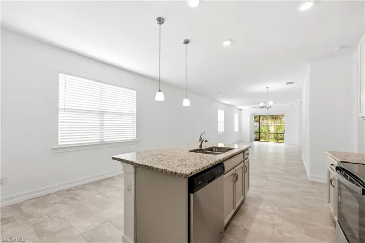 28347 Captiva Shell Loop, Bonita Springs, Florida 34135