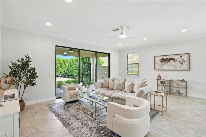 14592  Tuscany Pointe  TRL, Naples, FL 34120