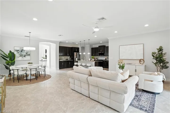 14592  Tuscany Pointe  TRL, Naples, FL 34120