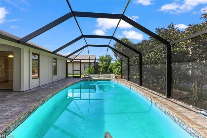 5851 Lincoln Rd, Venice, Florida 34293