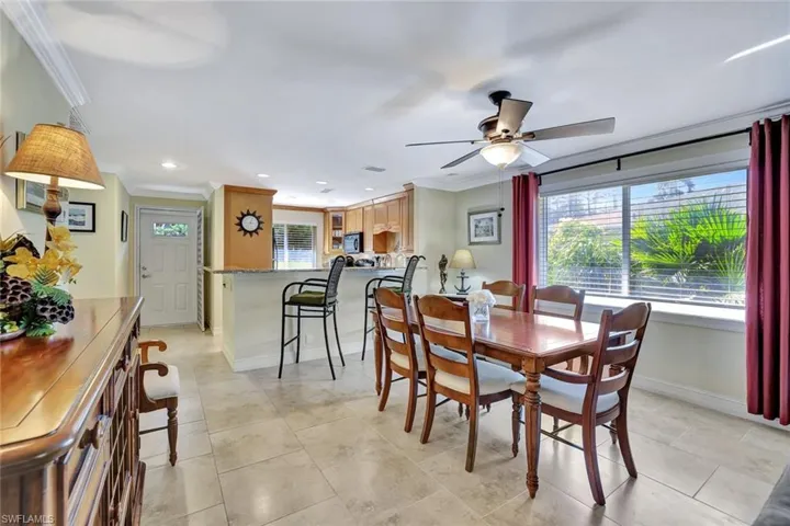 70  Glades  BLVD, Naples, FL 34112