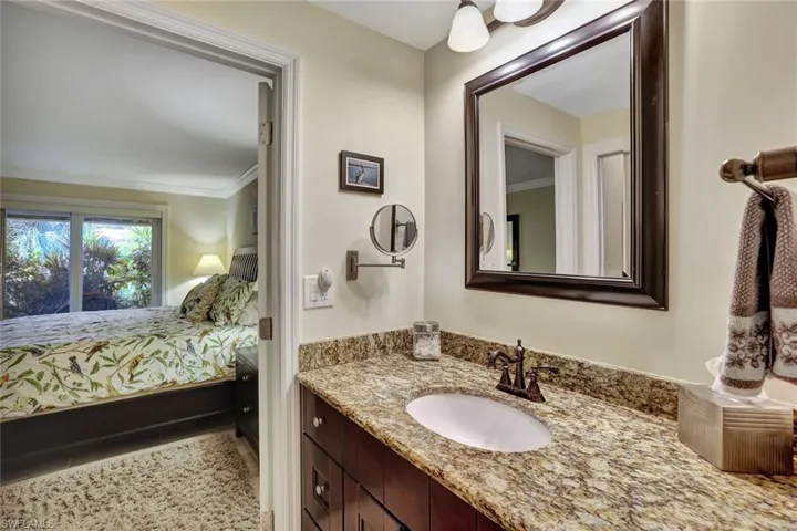 70  Glades  BLVD, Naples, FL 34112