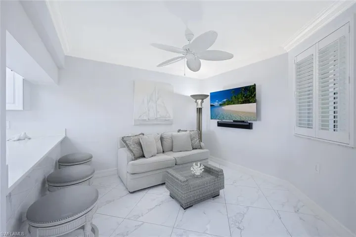 Den ~ Could easily be made a 3rd Bedroom