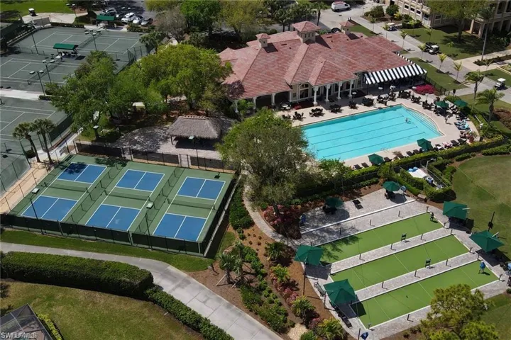 The Club at The Strand amenities