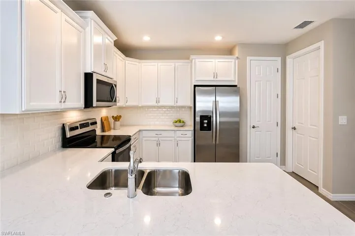 1248 Enbrook Loop, Naples, Florida 34114