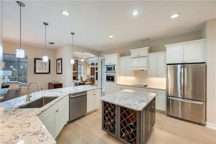 2116 Harlans Run, Naples, Florida 34105