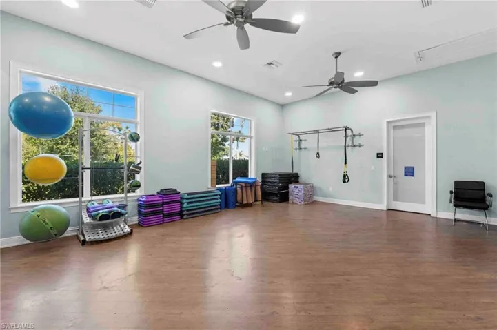 3069 Amadora Cir, Cape Coral, Florida 33909