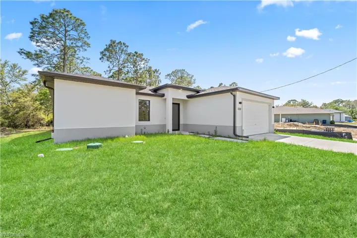 2618 69th St W, Lehigh Acres Fl 33971