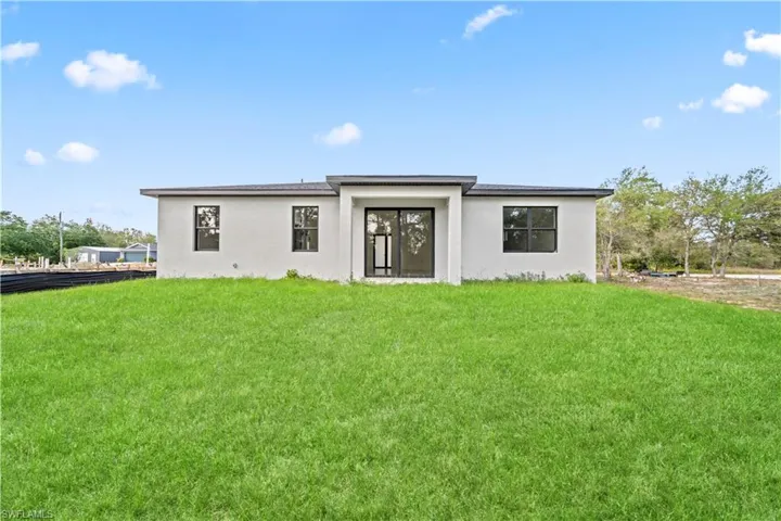 2618 69th St W, Lehigh Acres Fl 33971