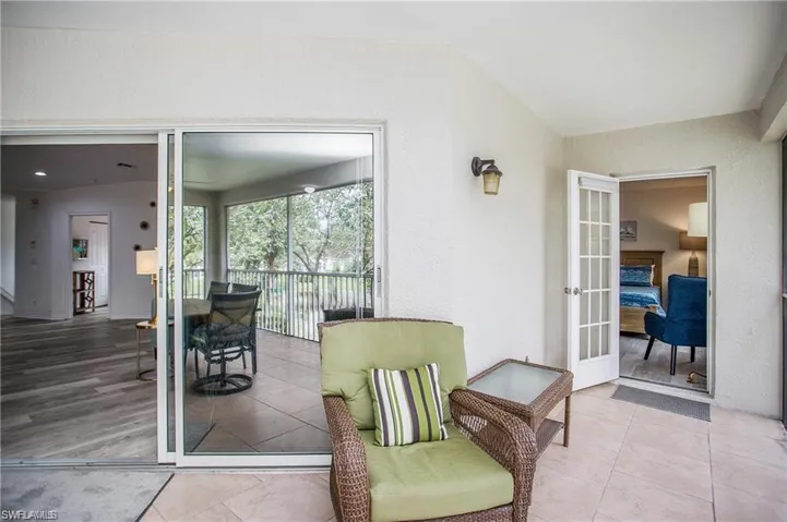 700  Diamond  CIR, Naples, FL 34110