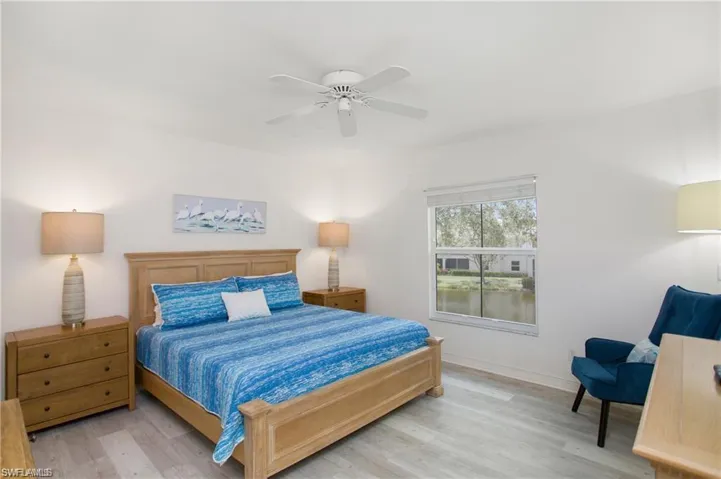 700  Diamond  CIR, Naples, FL 34110
