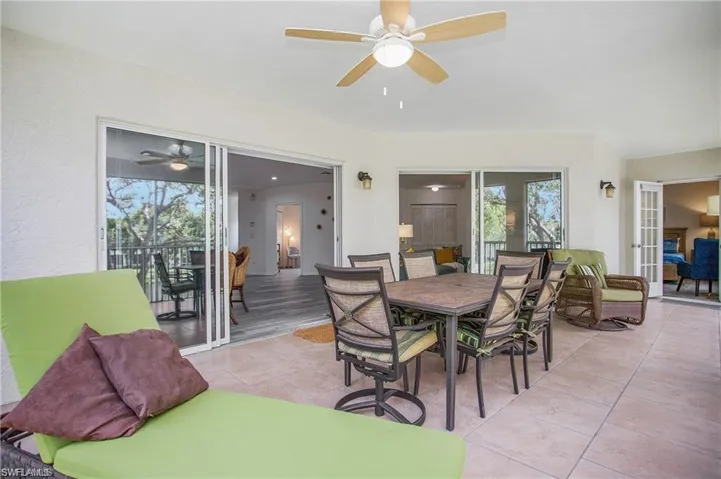 700  Diamond  CIR, Naples, FL 34110