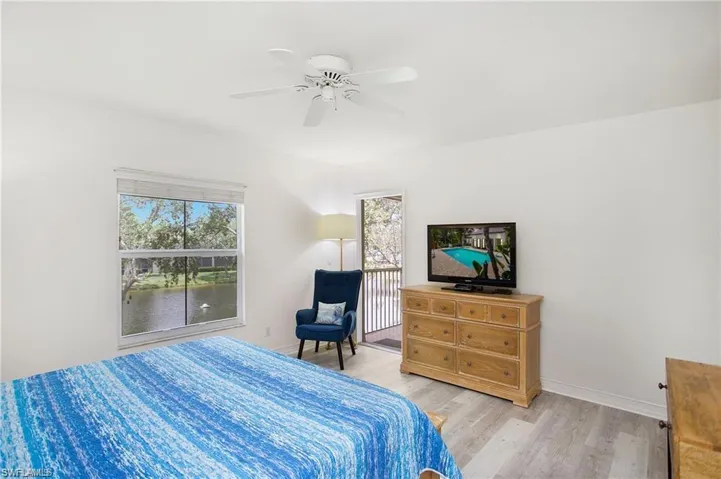 700  Diamond  CIR, Naples, FL 34110