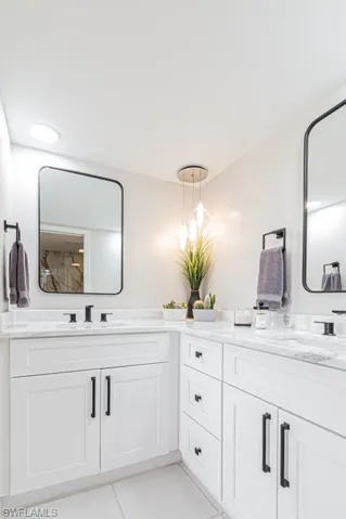 12171 Kelly Sands Way 1562, Fort Myers, Florida 33908