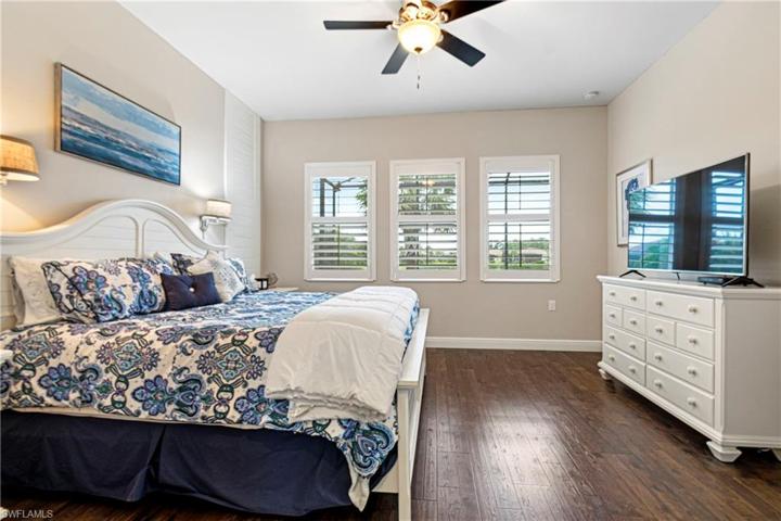 Master bedroom with lake view