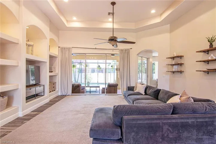1824 Nw 21st Pl, Cape Coral, Florida 33993