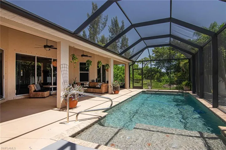 1824 Nw 21st Pl, Cape Coral, Florida 33993