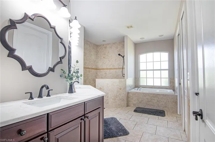 1824 Nw 21st Pl, Cape Coral, Florida 33993