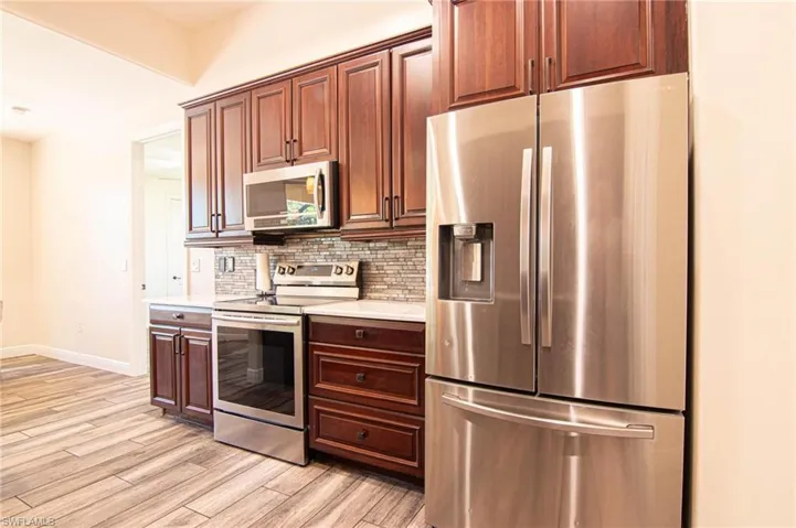 1824 Nw 21st Pl, Cape Coral, Florida 33993