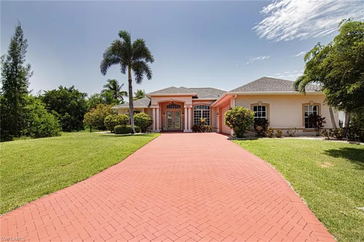1824 Nw 21st Pl, Cape Coral, Florida 33993