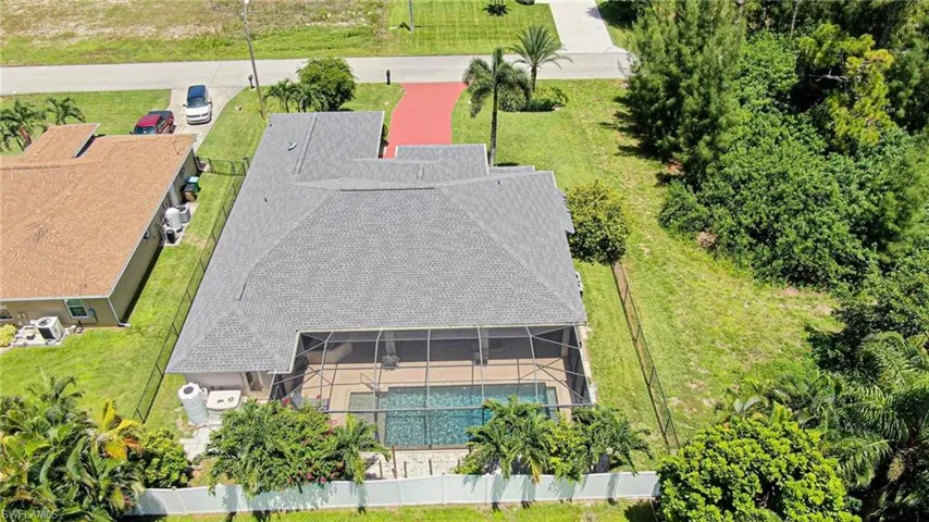 1824 Nw 21st Pl, Cape Coral, Florida 33993