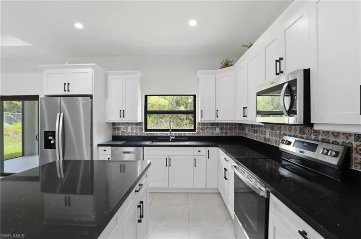 2783 70th Ave Ne, Naples, Florida 34120
