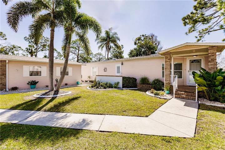 19813  Eagle Trace  CT, North Fort Myers, FL 33903