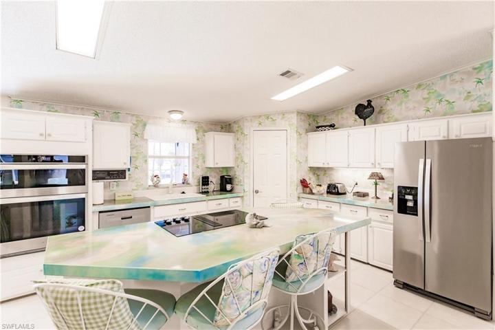 19813  Eagle Trace  CT, North Fort Myers, FL 33903