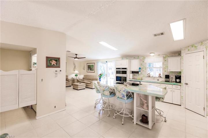 19813  Eagle Trace  CT, North Fort Myers, FL 33903