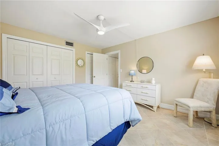 416 Teryl Rd 2363, Naples, Florida 34112