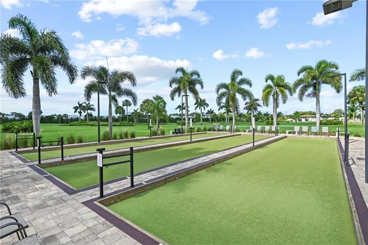 416 Teryl Rd 2363, Naples, Florida 34112