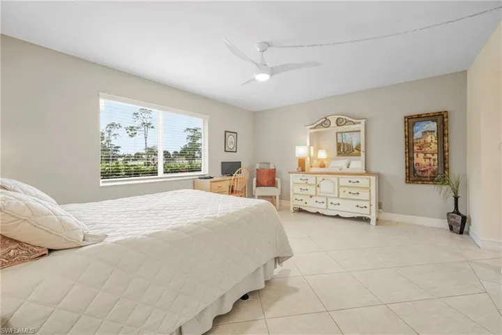 416 Teryl Rd 2363, Naples, Florida 34112