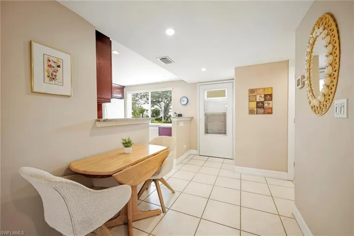 416 Teryl Rd 2363, Naples, Florida 34112