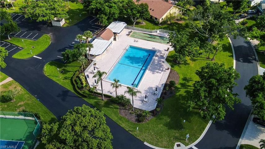 Community pool