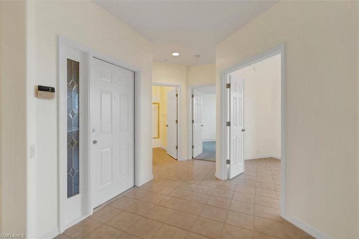 17040 Willowcrest WAY # 304, FORT MYERS FL 33908