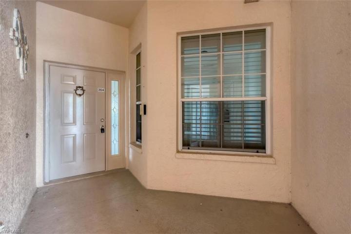 17040 Willowcrest WAY # 304, FORT MYERS FL 33908