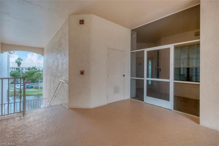 17040 Willowcrest WAY # 304, FORT MYERS FL 33908