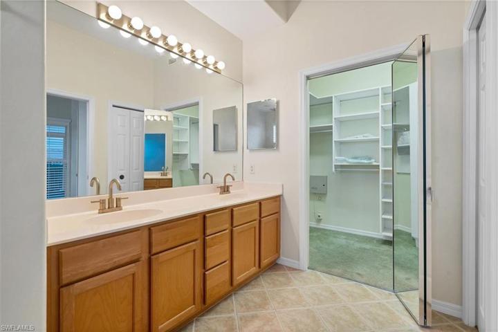 17040 Willowcrest WAY # 304, FORT MYERS FL 33908