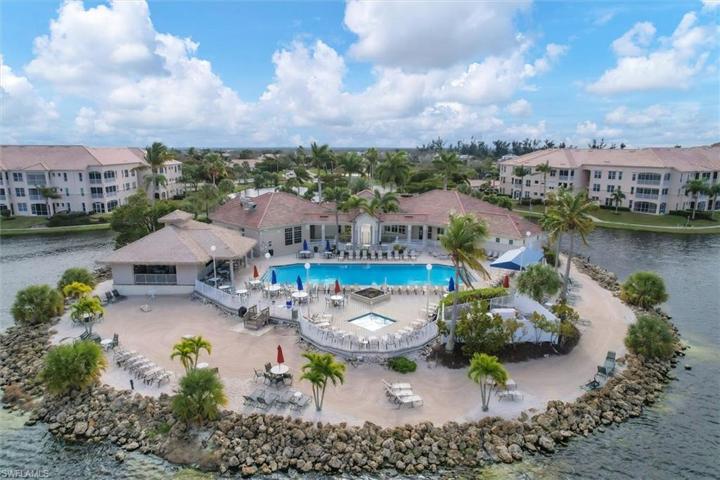 17040 Willowcrest WAY # 304, FORT MYERS FL 33908
