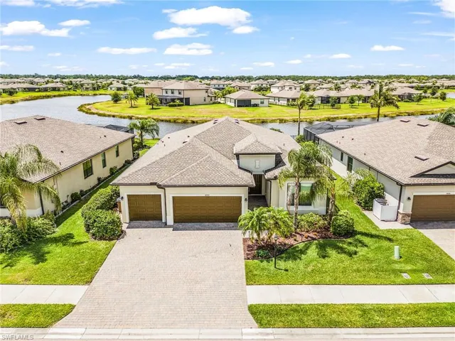 14592  Adina  LN, Fort Myers, FL 33905