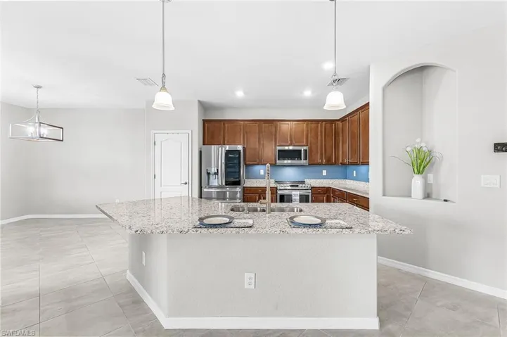 14592  Adina  LN, Fort Myers, FL 33905