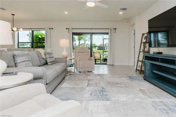 6168 Harmony Dr, Immokalee, Florida 34142