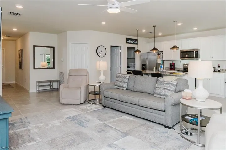 6168 Harmony Dr, Immokalee, Florida 34142