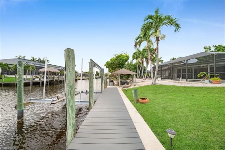 1138 Lucerne Ave 1, Cape Coral, Florida 33904