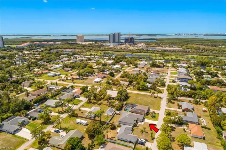 4575 Catalina Ln, Bonita Springs, Florida 34134