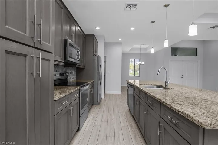 4575 Catalina Ln, Bonita Springs, Florida 34134